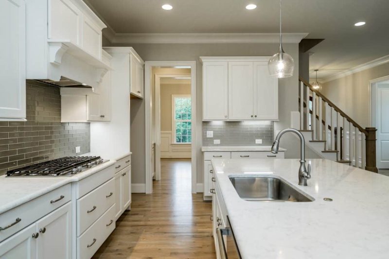 Modern 4-Bed house Plan with CAD Designs & Open Floor Plan