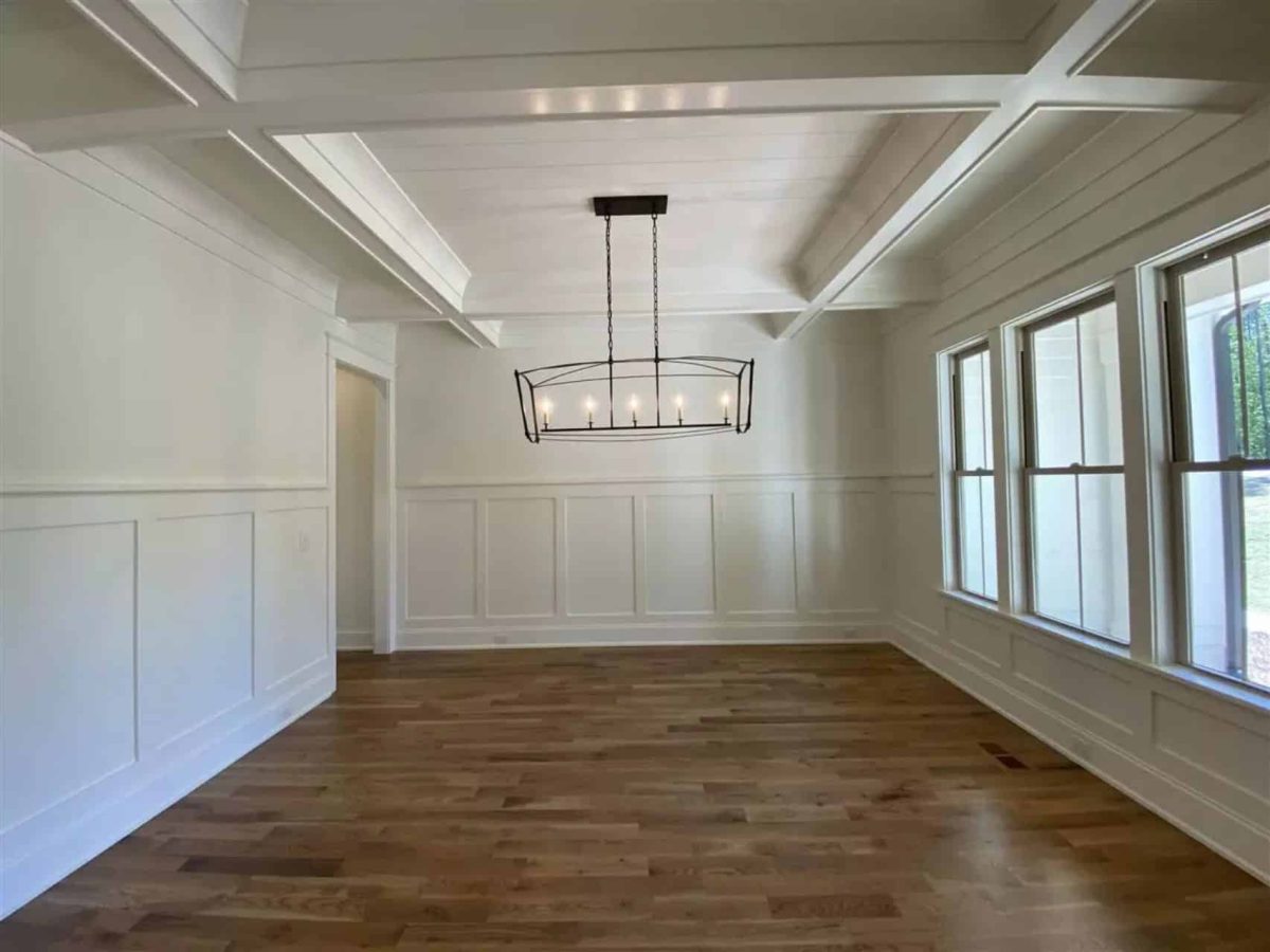 Traditional Craftsman house Plan with Spacious Floor Designs