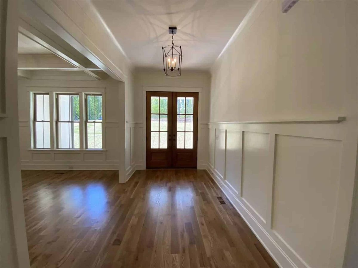 Traditional Craftsman house Plan with Spacious Floor Designs