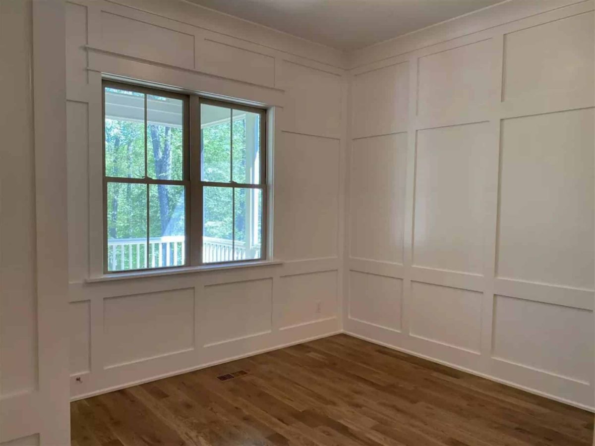 Traditional Craftsman house Plan with Spacious Floor Designs