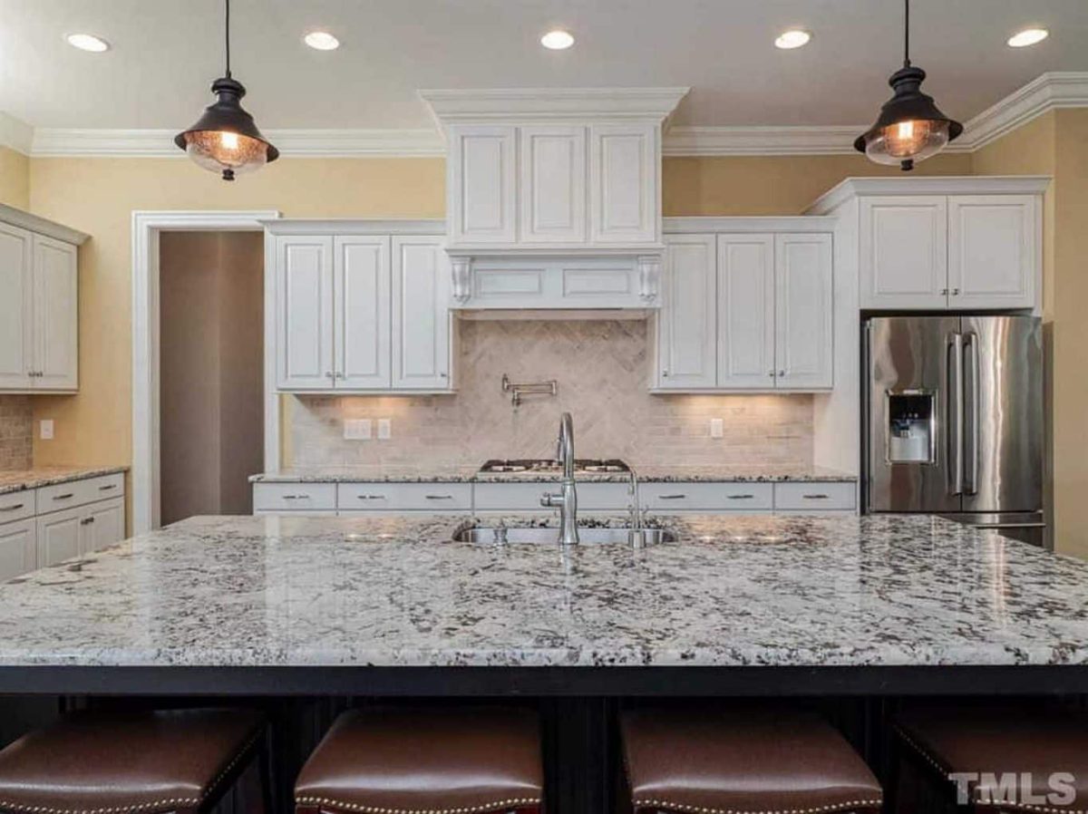 Beautiful house Floor Plans with CAD & Modern Designs