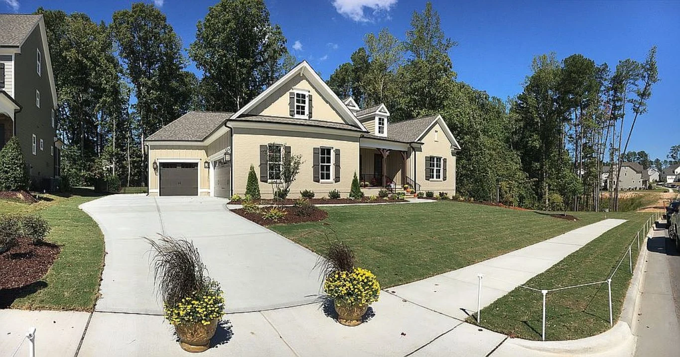 Beautiful house Floor Plans with CAD & Modern Designs