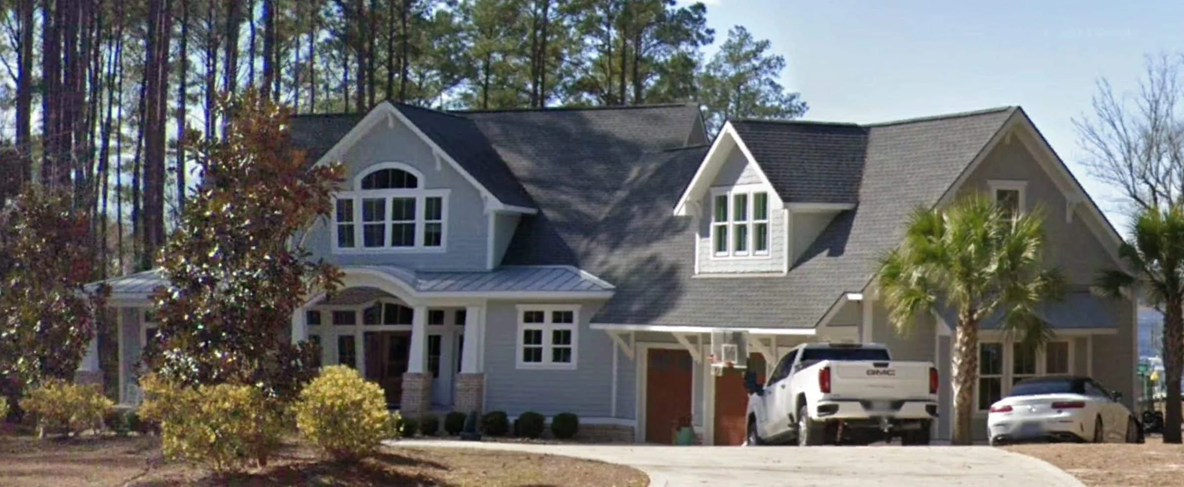 17-1046 HOUSE PLAN - Spacious 2-Story House Plan with Garage & Outdoor Features - CAD Designs 3 Spacious 2-Story house Plan with Garage & Outdoor Features - CAD Designs