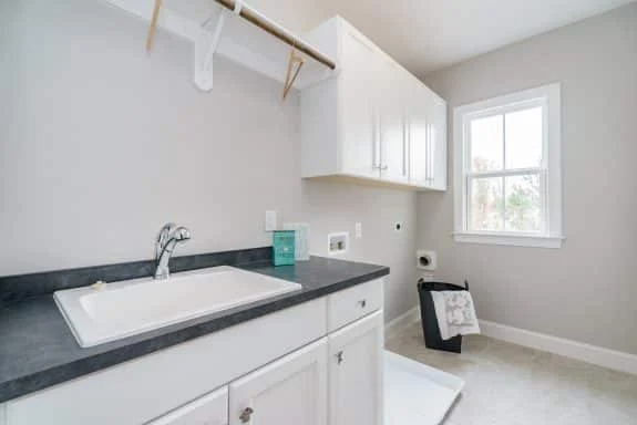 Elegant house Plan with Spacious Floors, CAD Designs & Blueprints