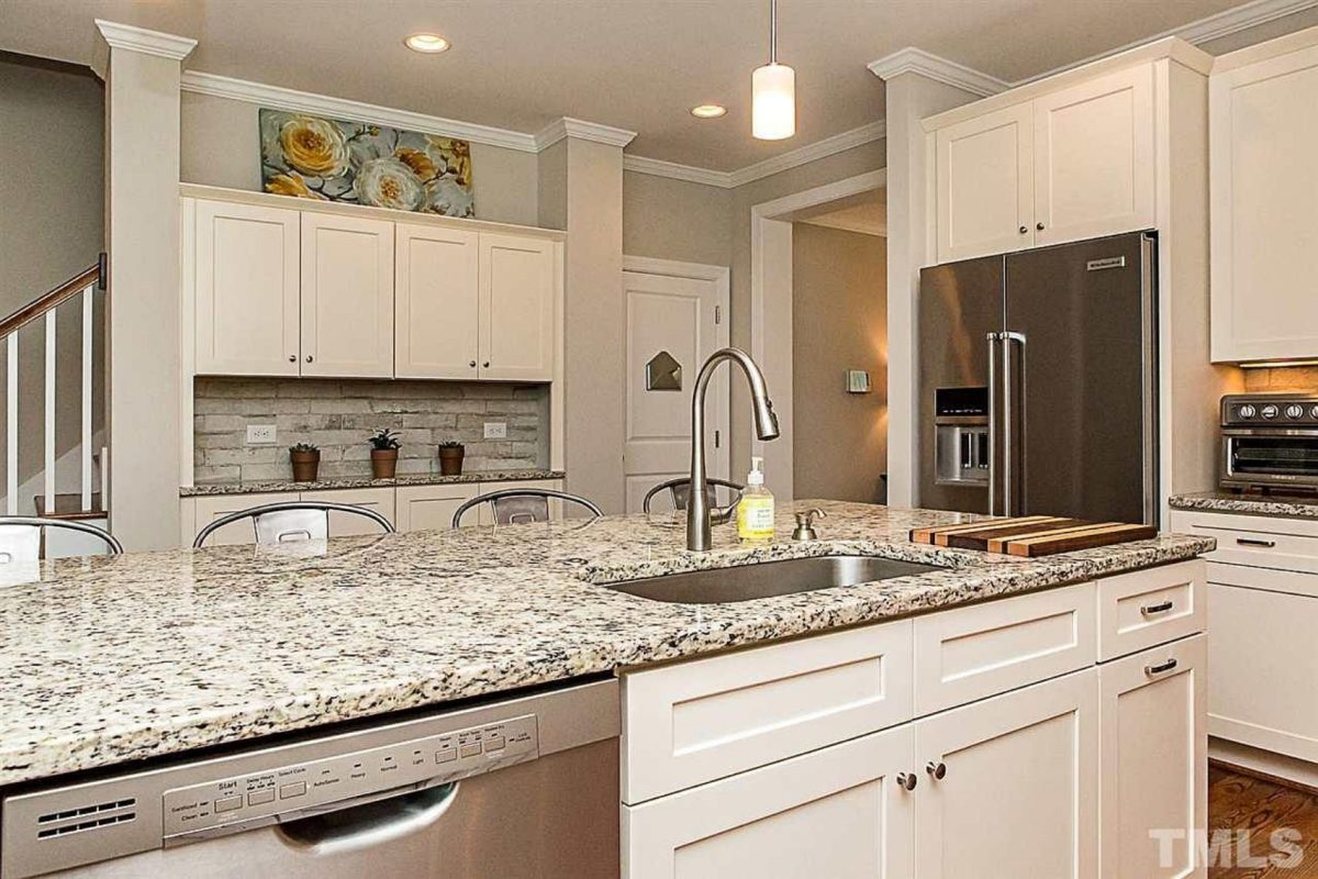 Traditional Craftsman house Plan with Detailed CAD Designs