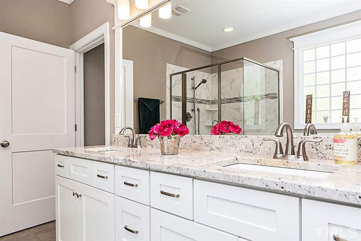 Traditional Craftsman house Plan with Detailed CAD Designs