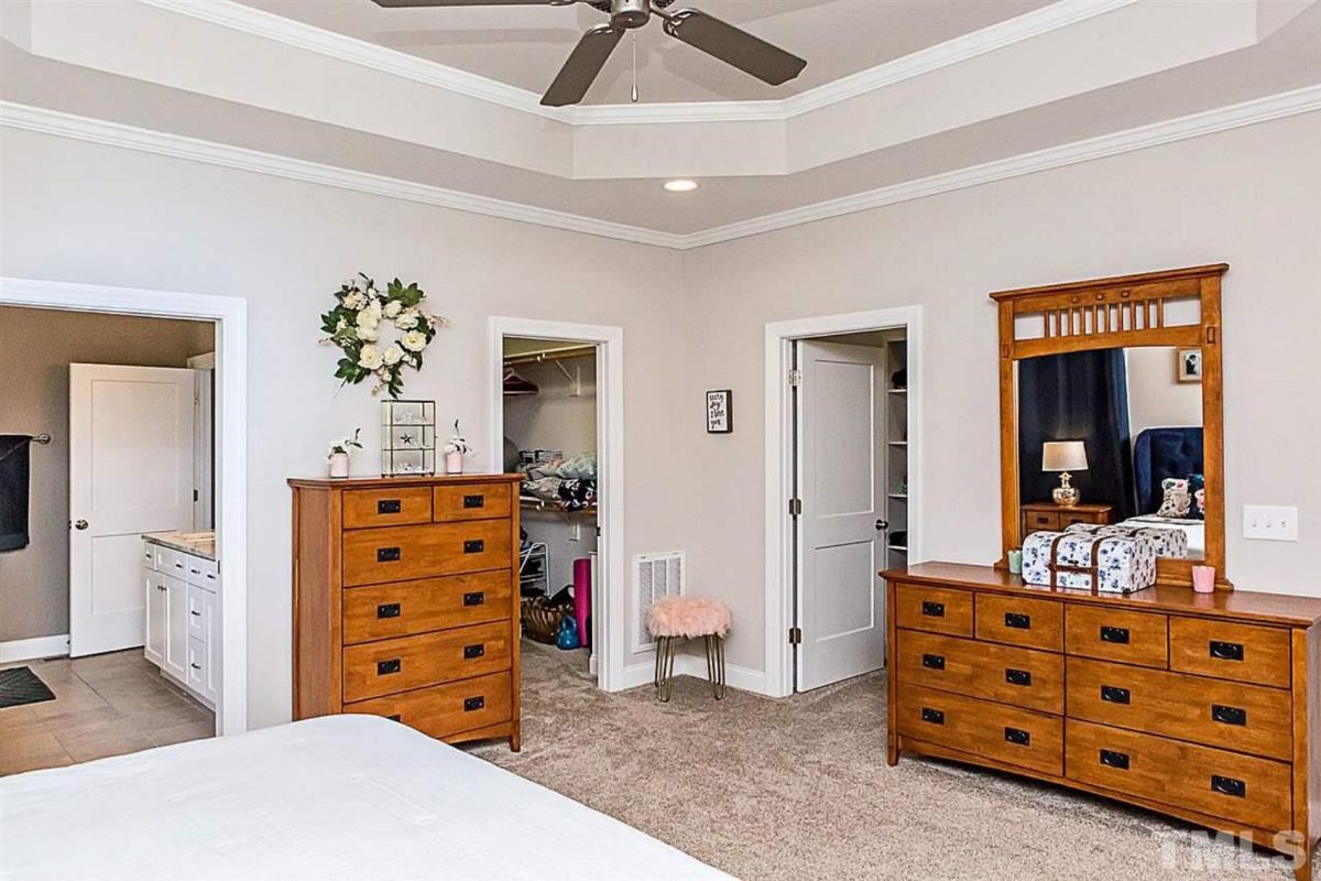 Traditional Craftsman house Plan with Detailed CAD Designs