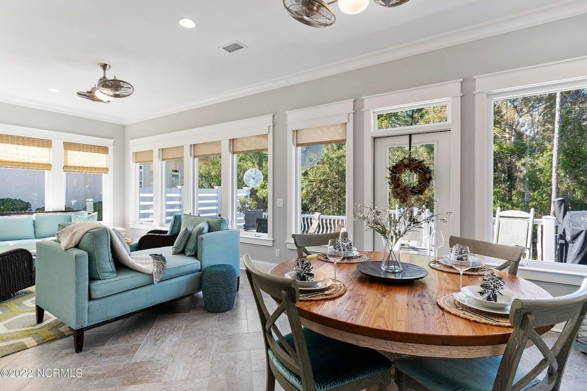 Craftsman house Design Blueprint with 2-Story Floor Plan