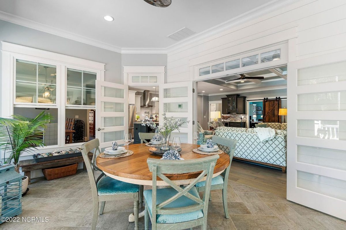 Craftsman house Design Blueprint with 2-Story Floor Plan