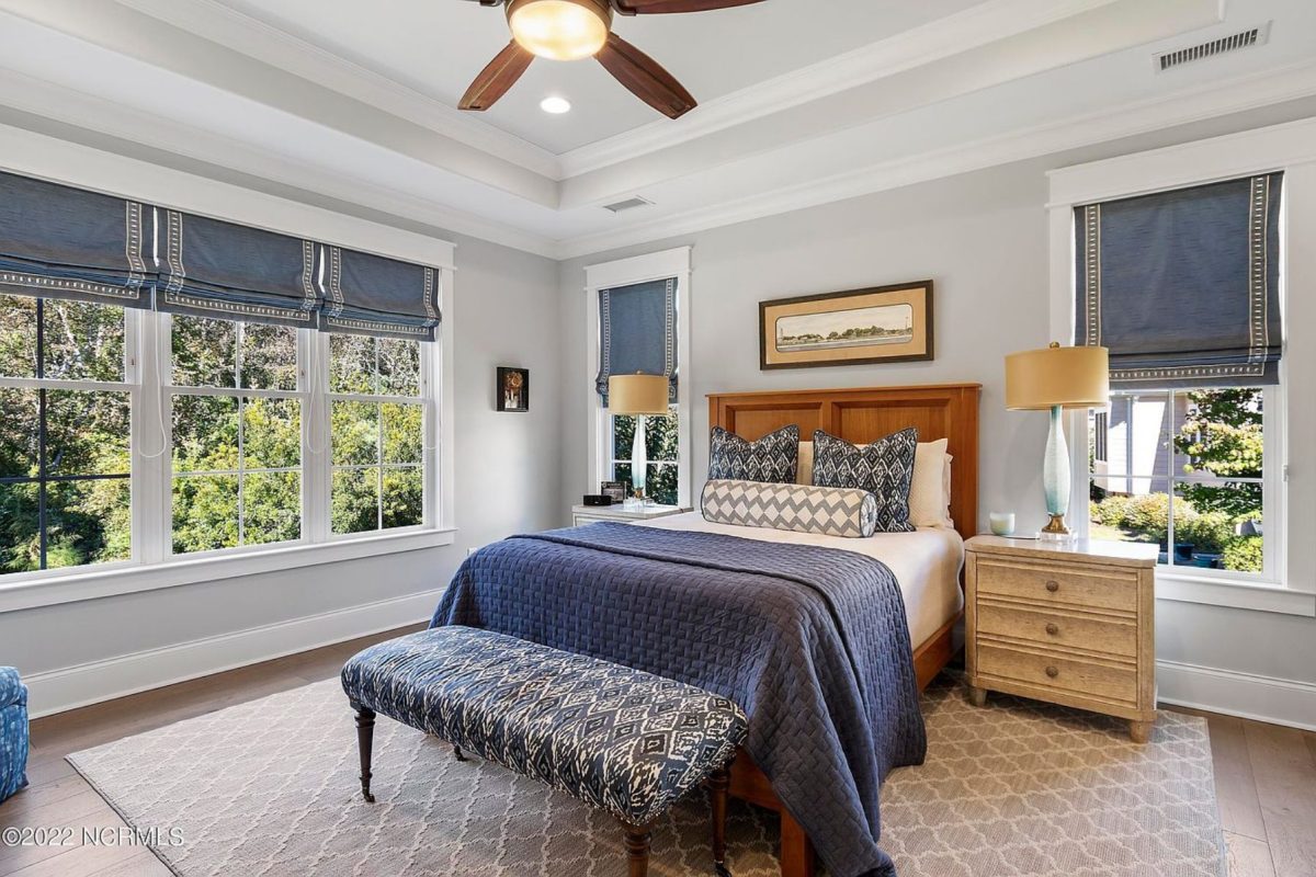 Craftsman house Design Blueprint with 2-Story Floor Plan