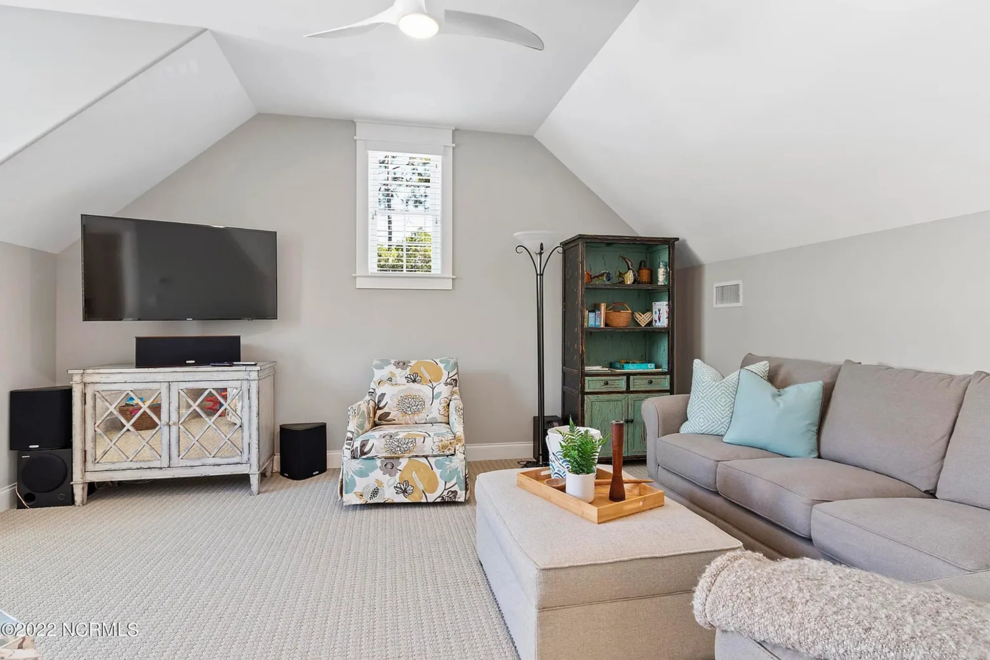 Craftsman house Design Blueprint with 2-Story Floor Plan