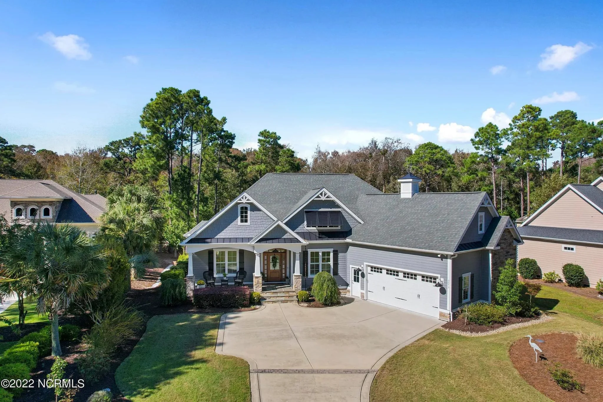 Craftsman house Design Blueprint with 2-Story Floor Plan