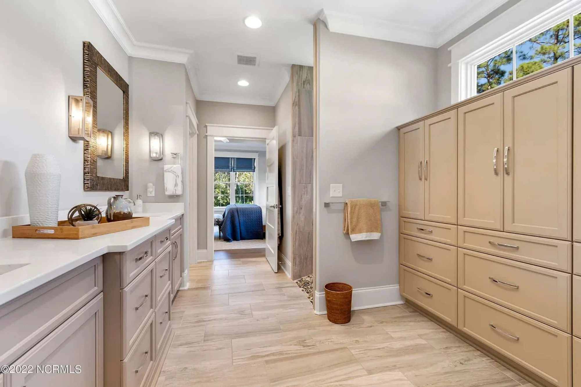 Craftsman house Design Blueprint with 2-Story Floor Plan