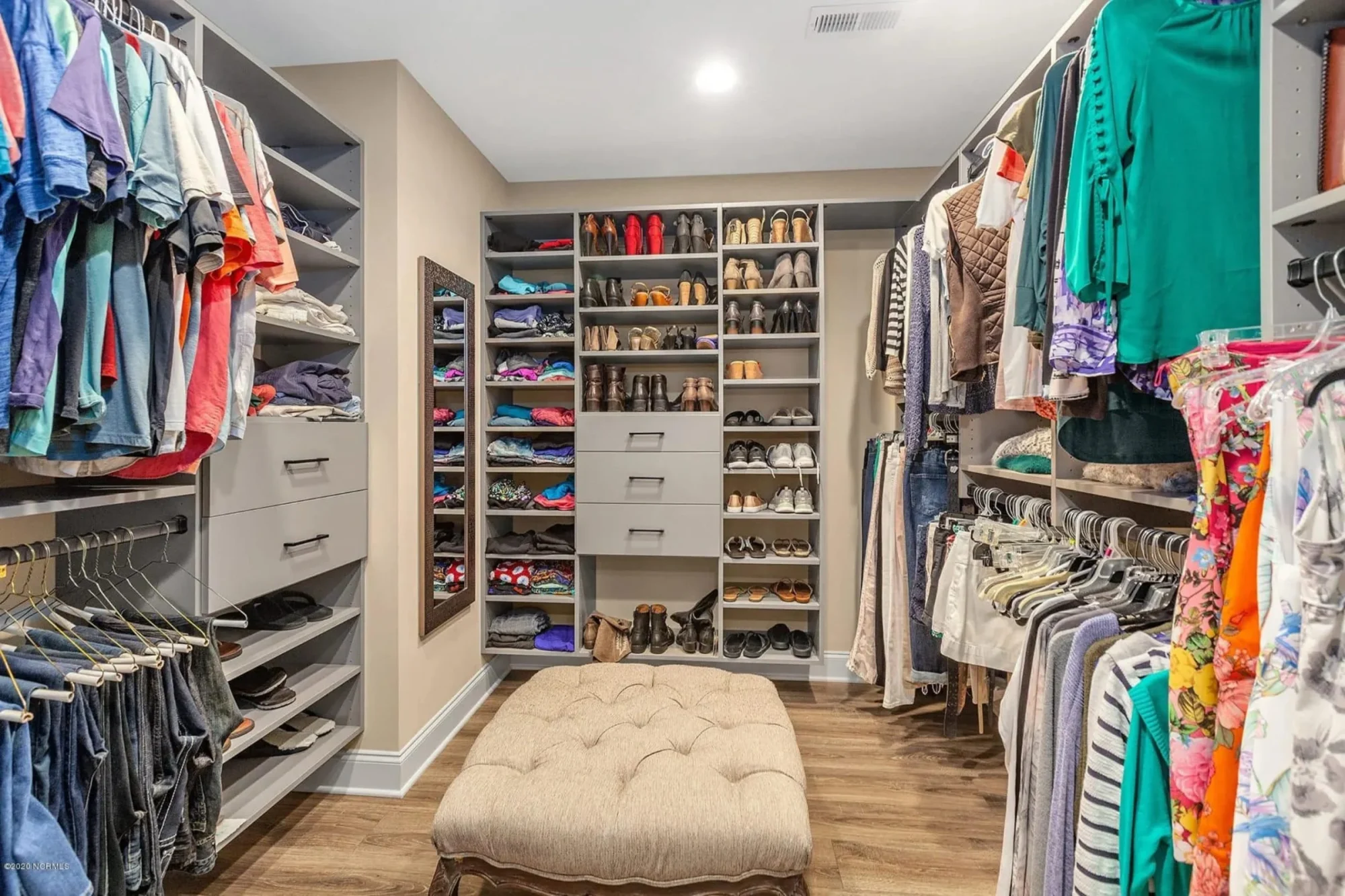 Floor Plan, CAD Designs & Blueprint