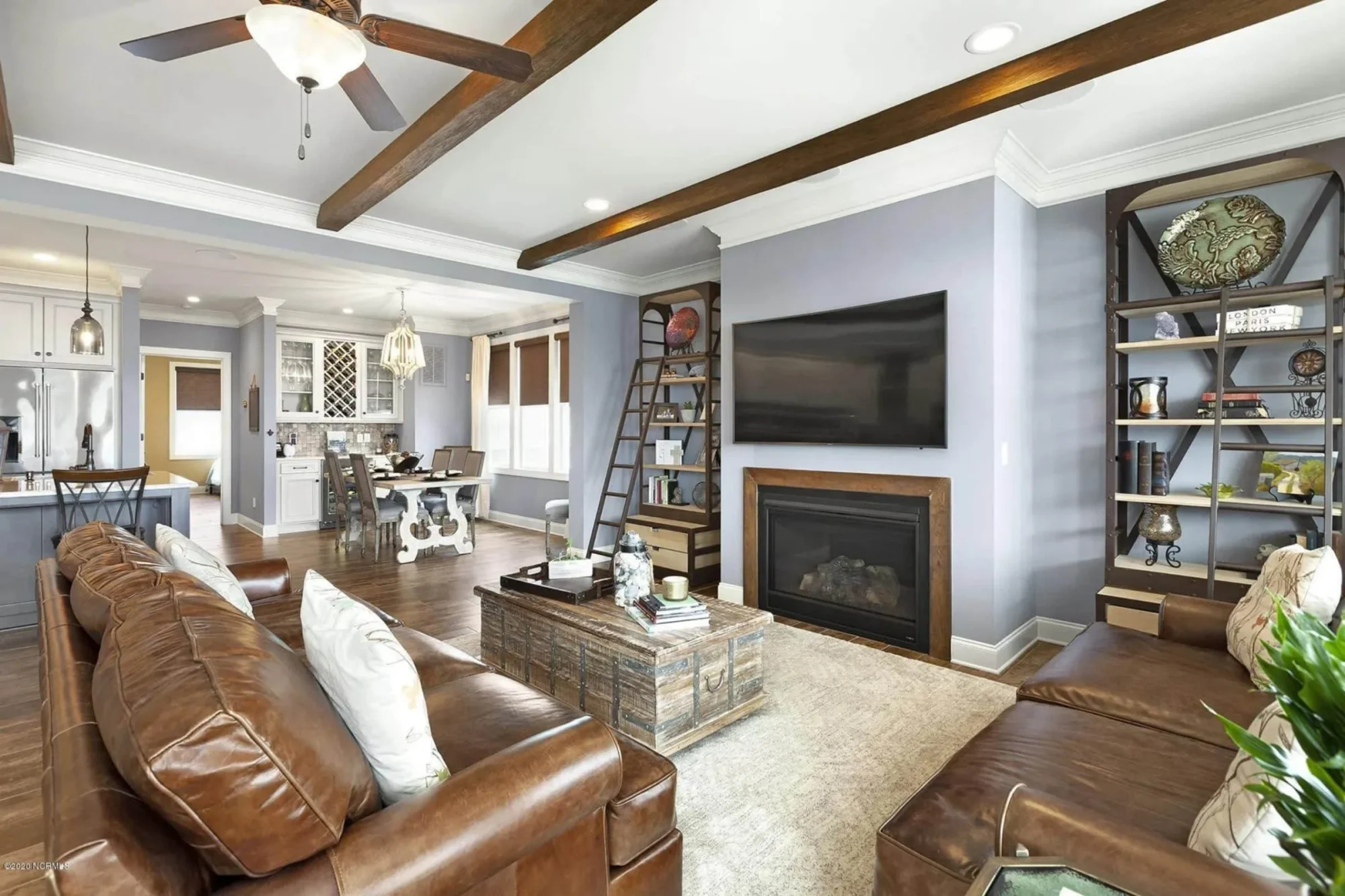 Contemporary Beach house