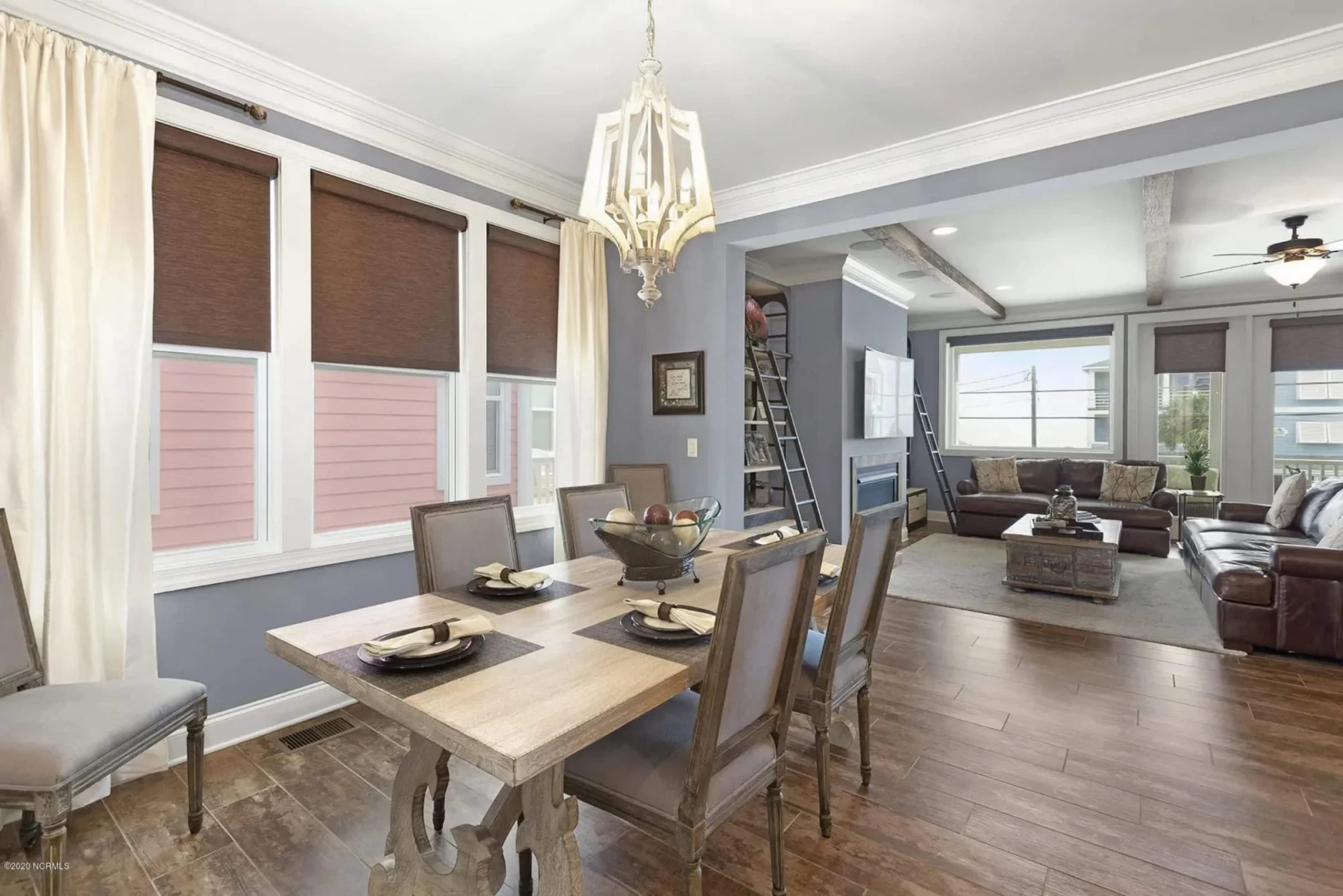 Contemporary Beach house