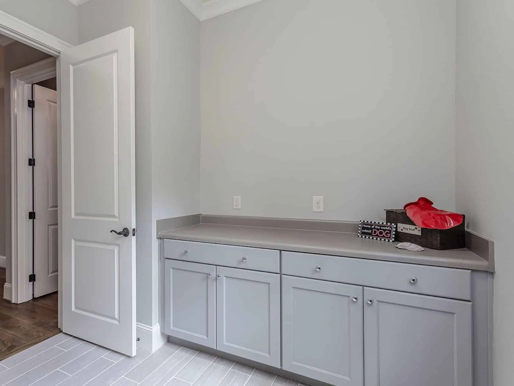 16-1030 HOUSE PLAN - Modern Craftsman House Plan with 4 Bedrooms and CAD Designs 47 Modern Craftsman house Plan with 4 Bedrooms and CAD Designs