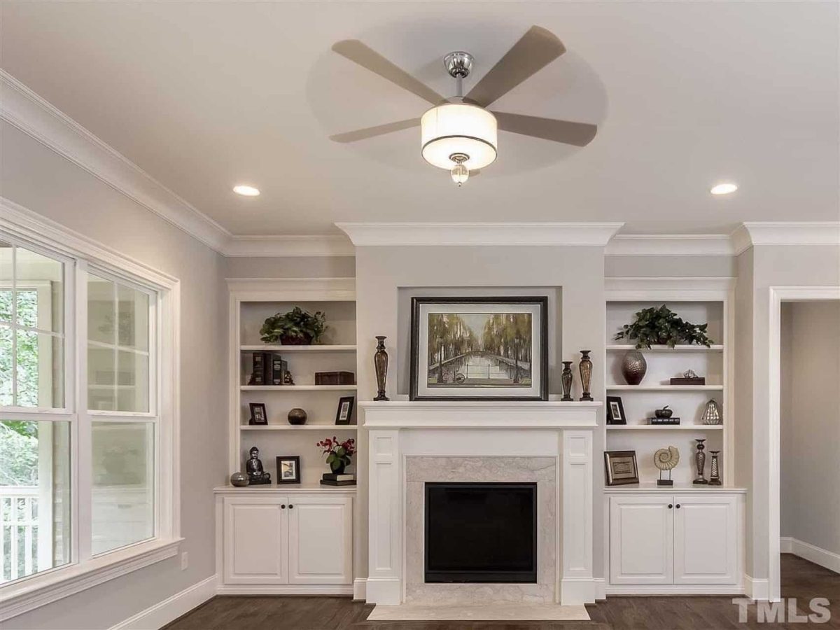 Modern Craftsman house Plan with 4 Bedrooms and CAD Designs