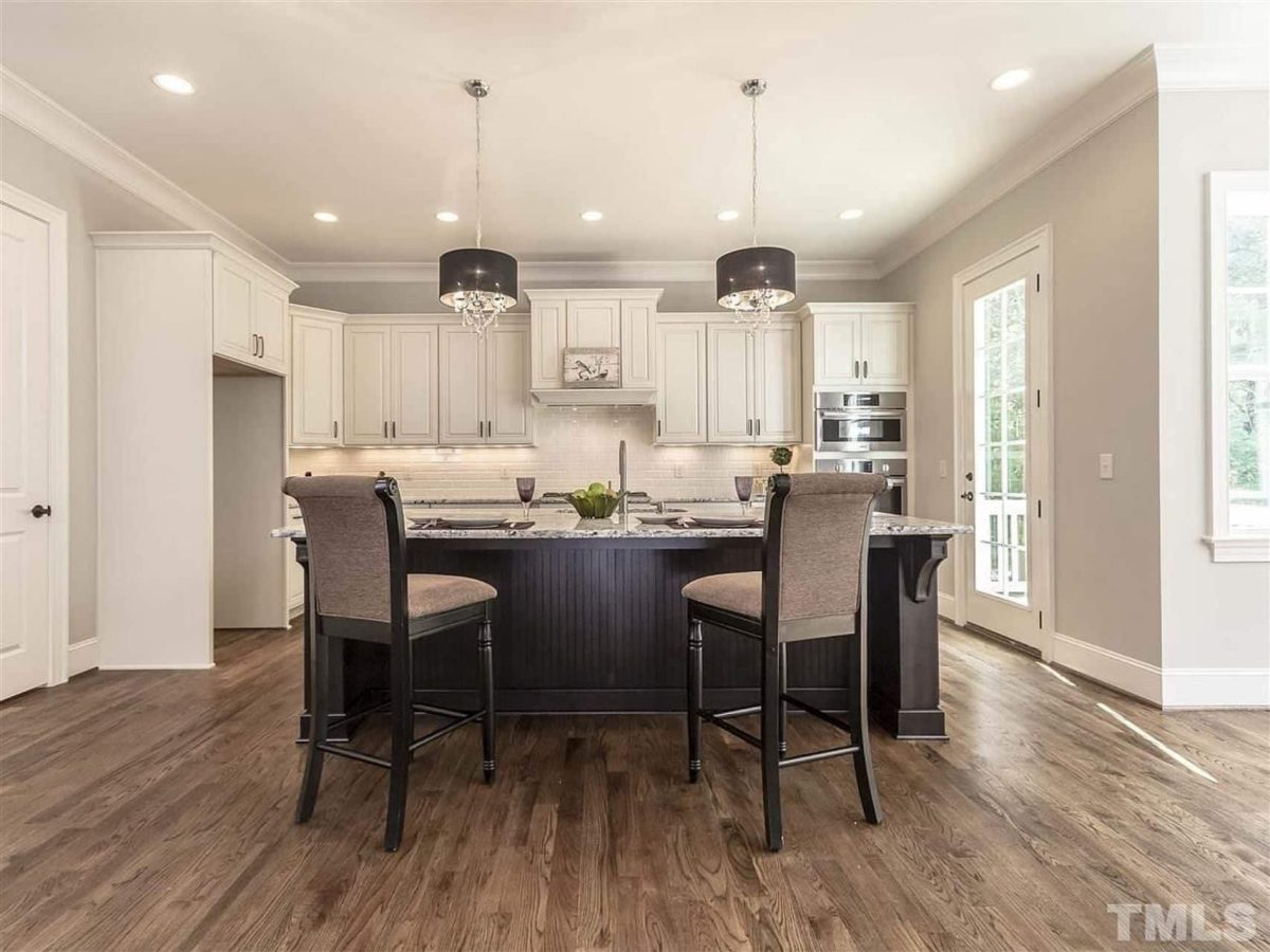 Modern Craftsman house Plan with 4 Bedrooms and CAD Designs