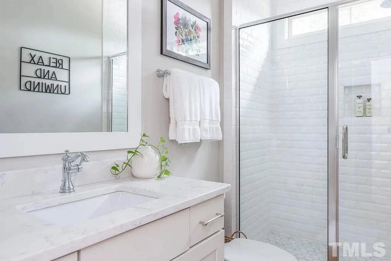 15-1329 HOUSE PLAN - Spacious 4-Bedroom House Plan with Stunning Architectural Designs 25 Spacious 4-Bedroom house Plan with Stunning Architectural Designs