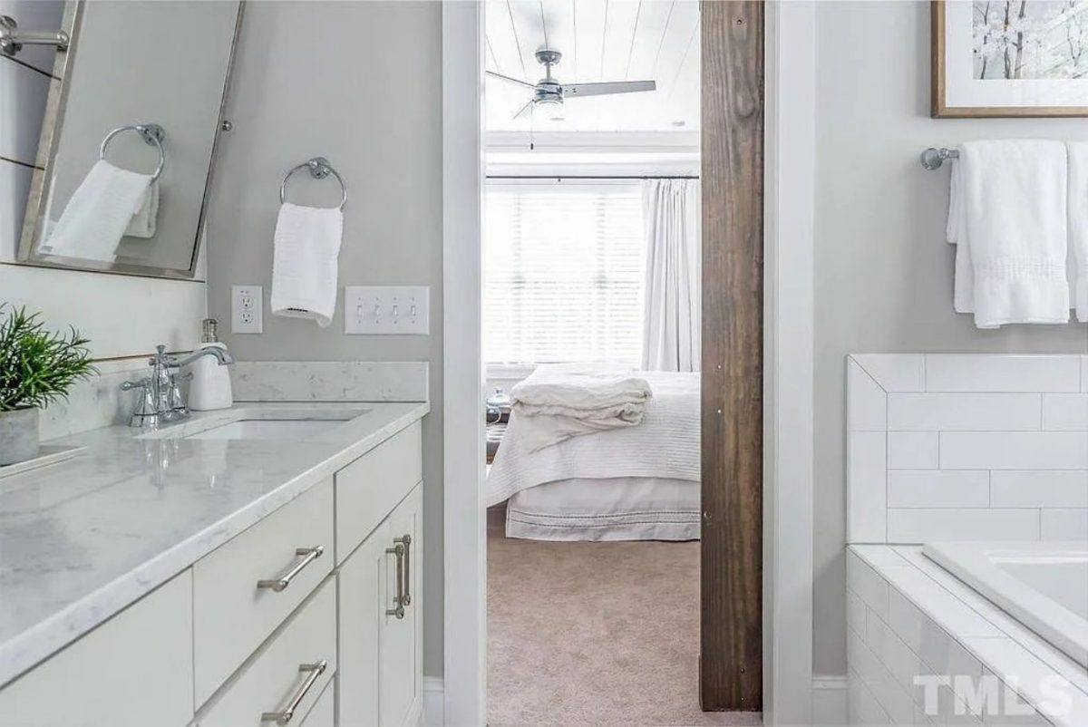 Spacious 4-Bedroom house Plan with Stunning Architectural Designs