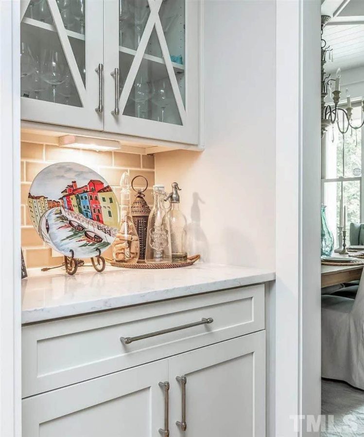 Spacious 4-Bedroom house Plan with Stunning Architectural Designs