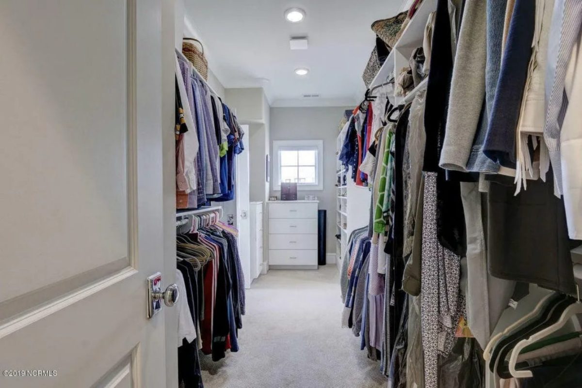 Craftsman Floor Plan with 4 Beds, Open Design & Great Features