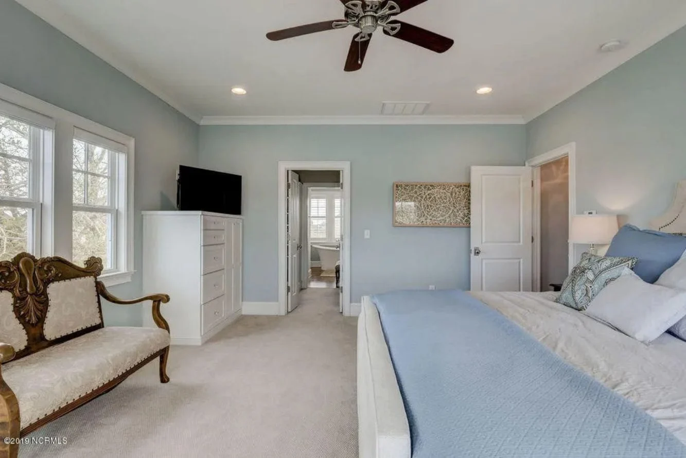 Craftsman Floor Plan with 4 Beds, Open Design & Great Features