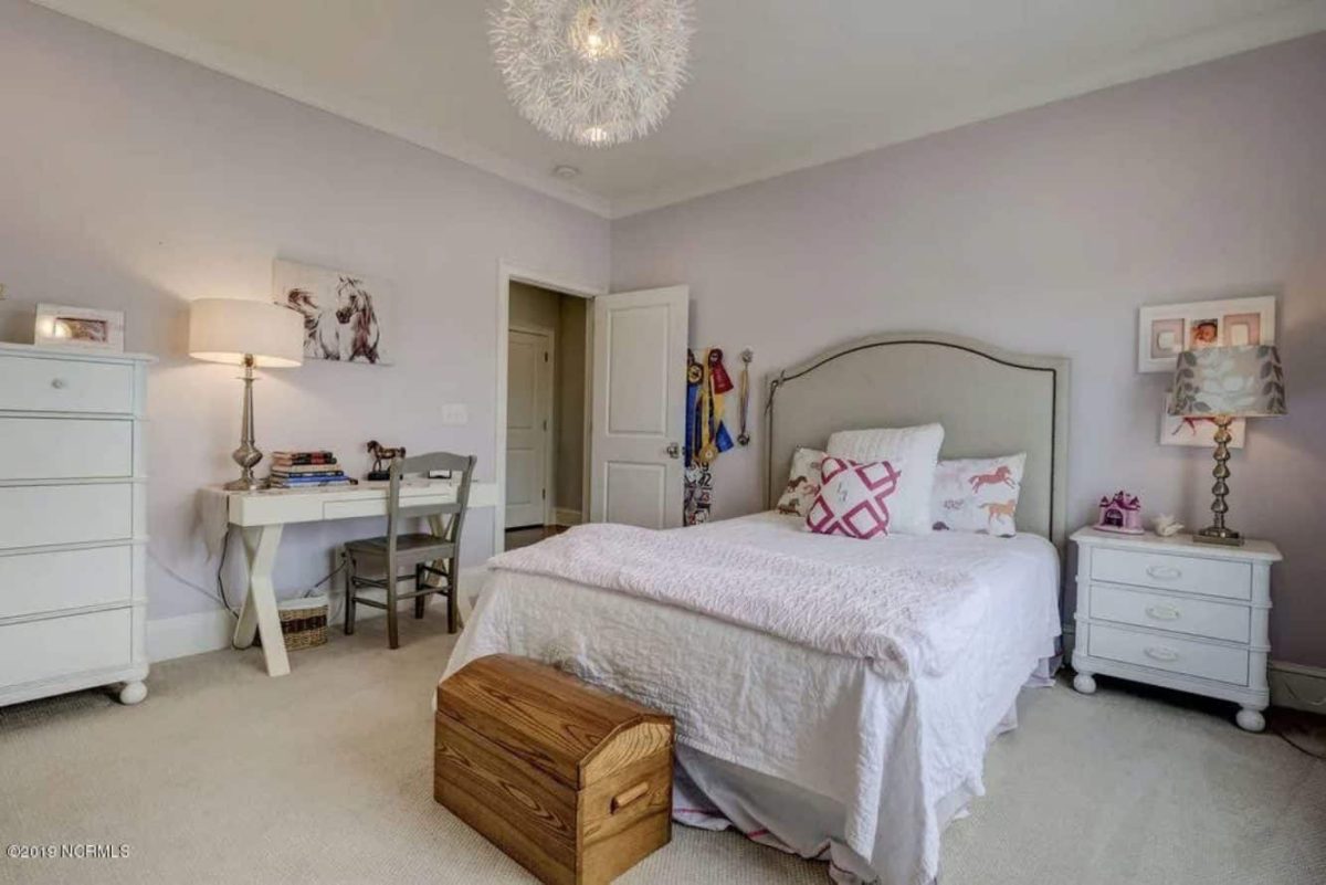 Craftsman Floor Plan with 4 Beds, Open Design & Great Features