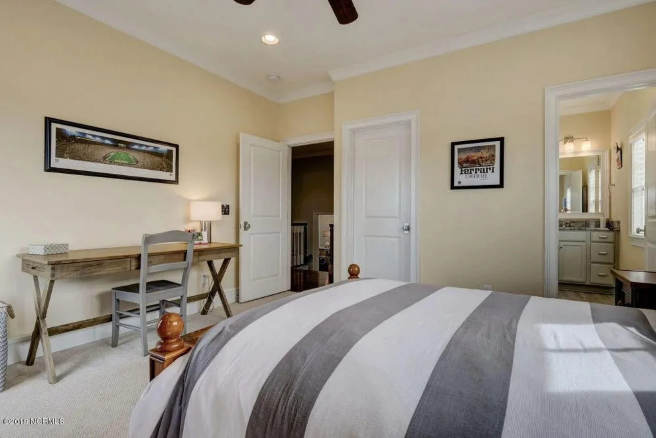 Craftsman Floor Plan with 4 Beds, Open Design & Great Features