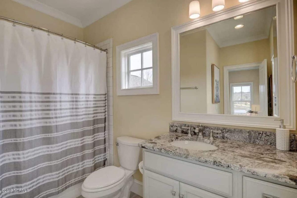 Craftsman Floor Plan with 4 Beds, Open Design & Great Features