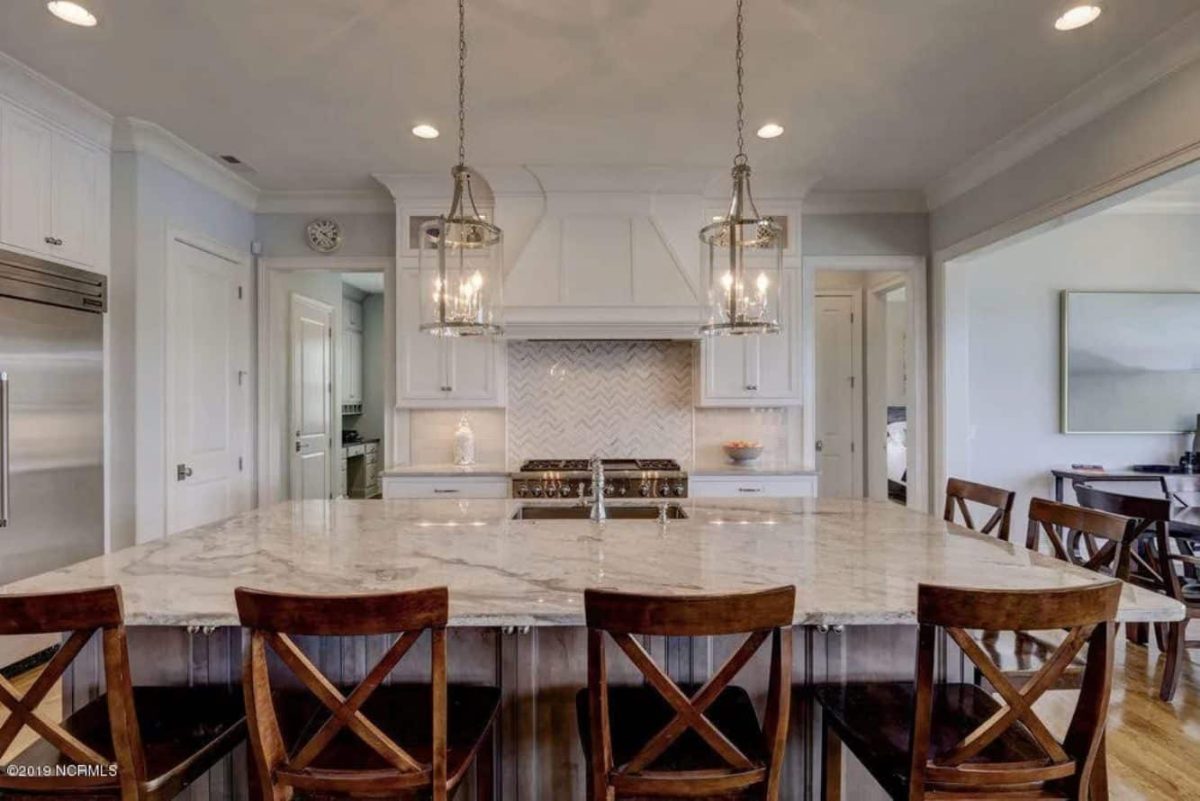 Craftsman Floor Plan with 4 Beds, Open Design & Great Features