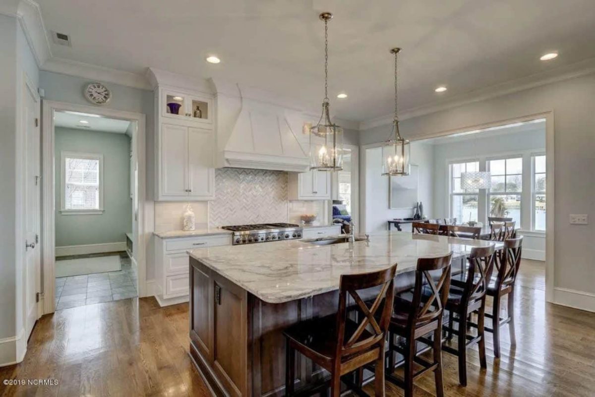 Craftsman Floor Plan with 4 Beds, Open Design & Great Features