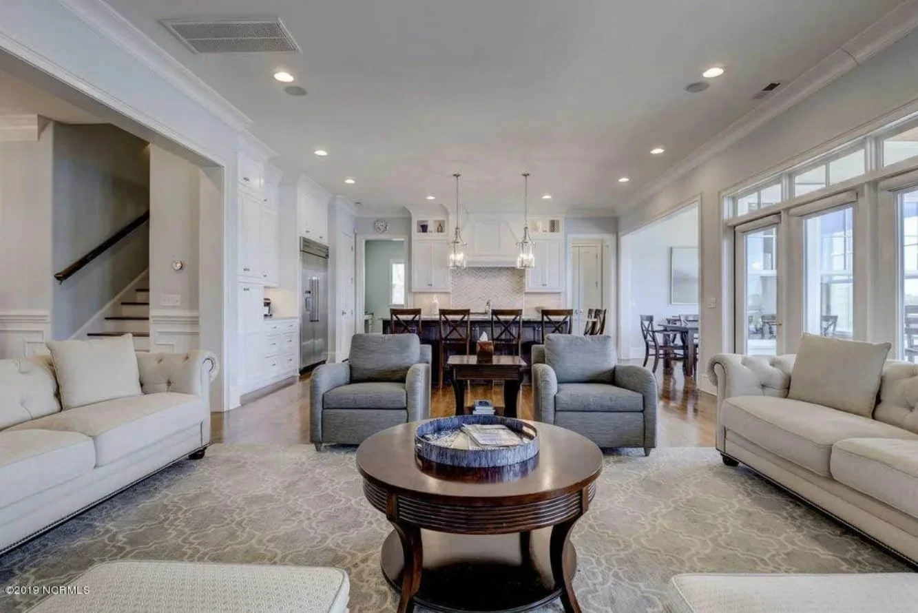 Craftsman Floor Plan with 4 Beds, Open Design & Great Features