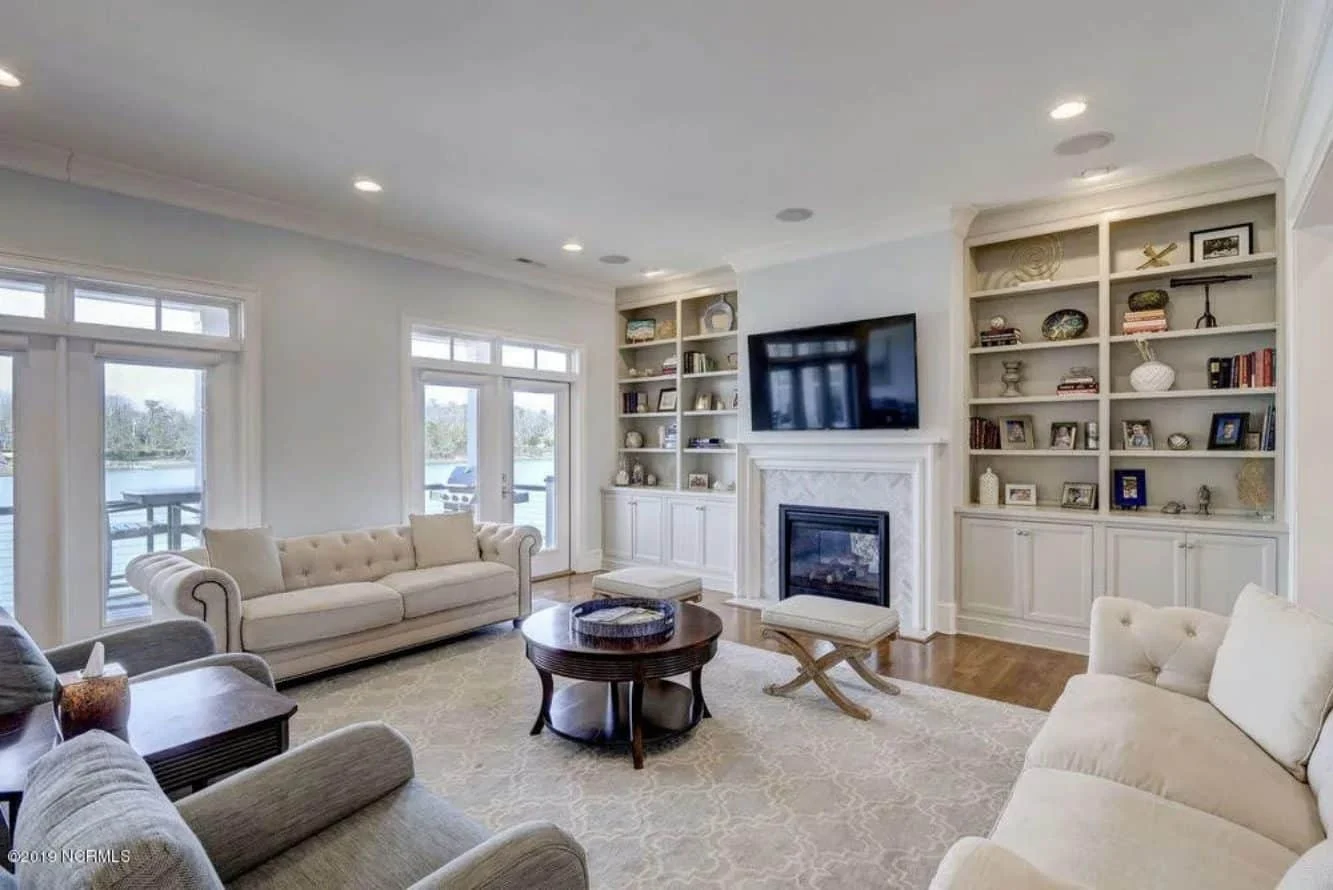 Craftsman Floor Plan with 4 Beds, Open Design & Great Features