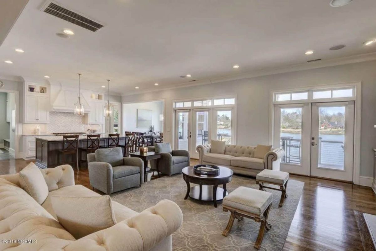 Craftsman Floor Plan with 4 Beds, Open Design & Great Features