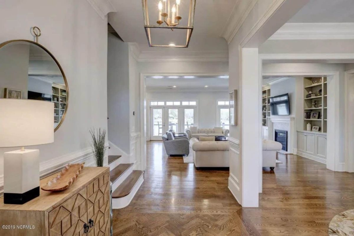 Craftsman Floor Plan with 4 Beds, Open Design & Great Features