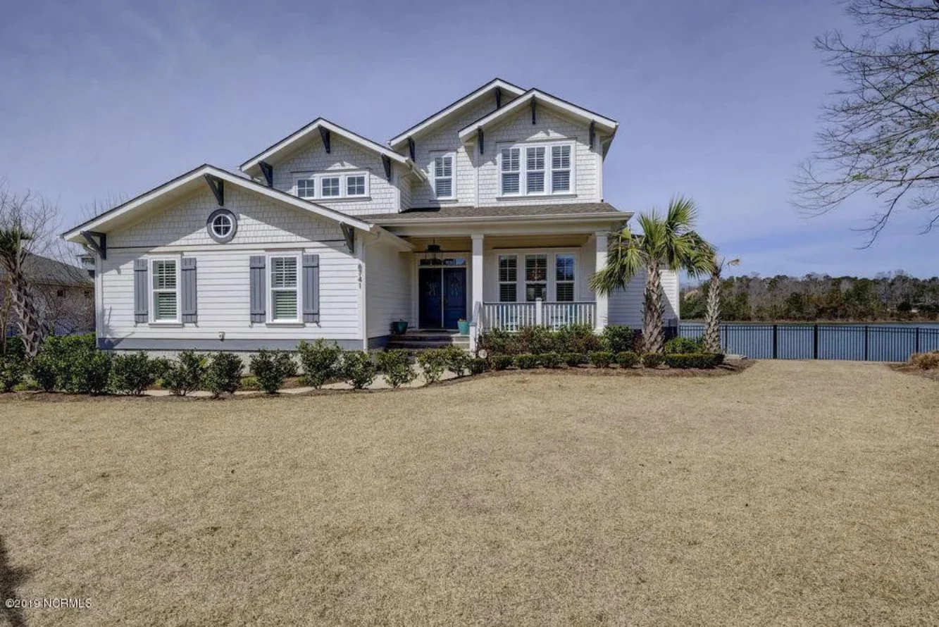 Craftsman Floor Plan with 4 Beds, Open Design & Great Features