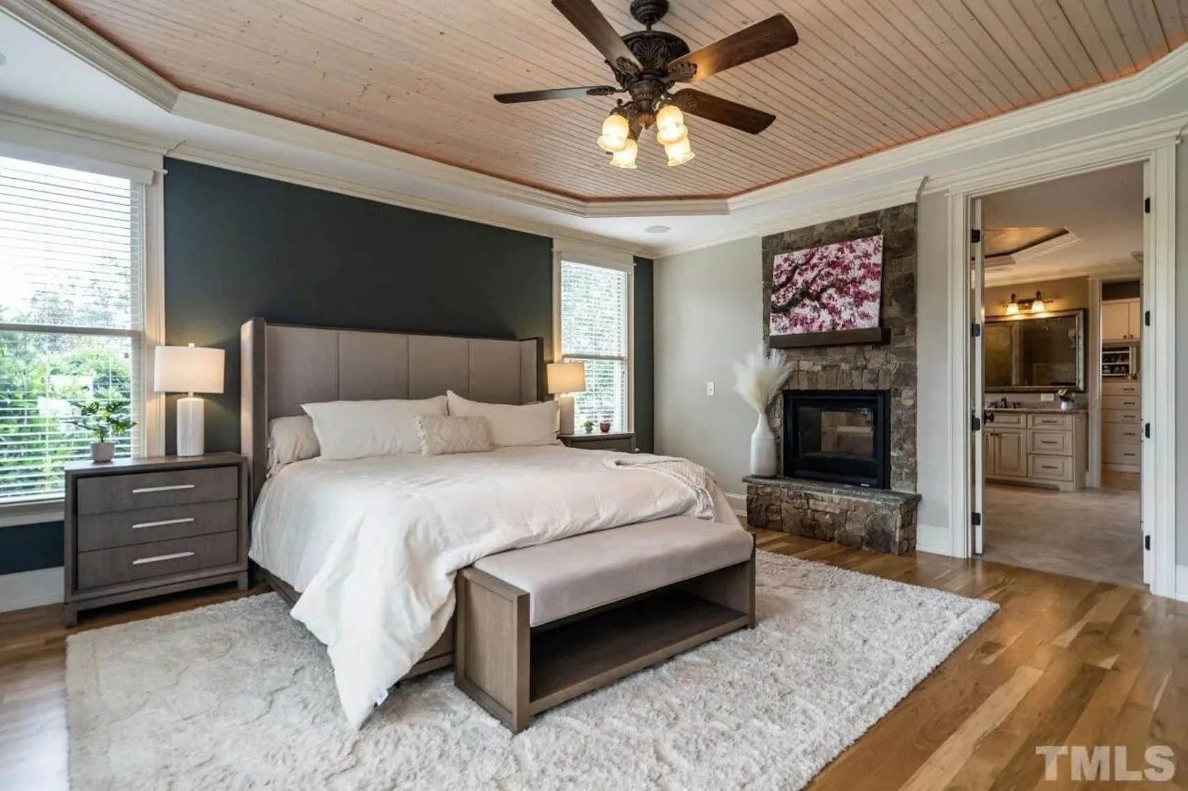 Custom house Blueprint with 4 Beds, 4.5 Baths, Open Floor Plan Designs