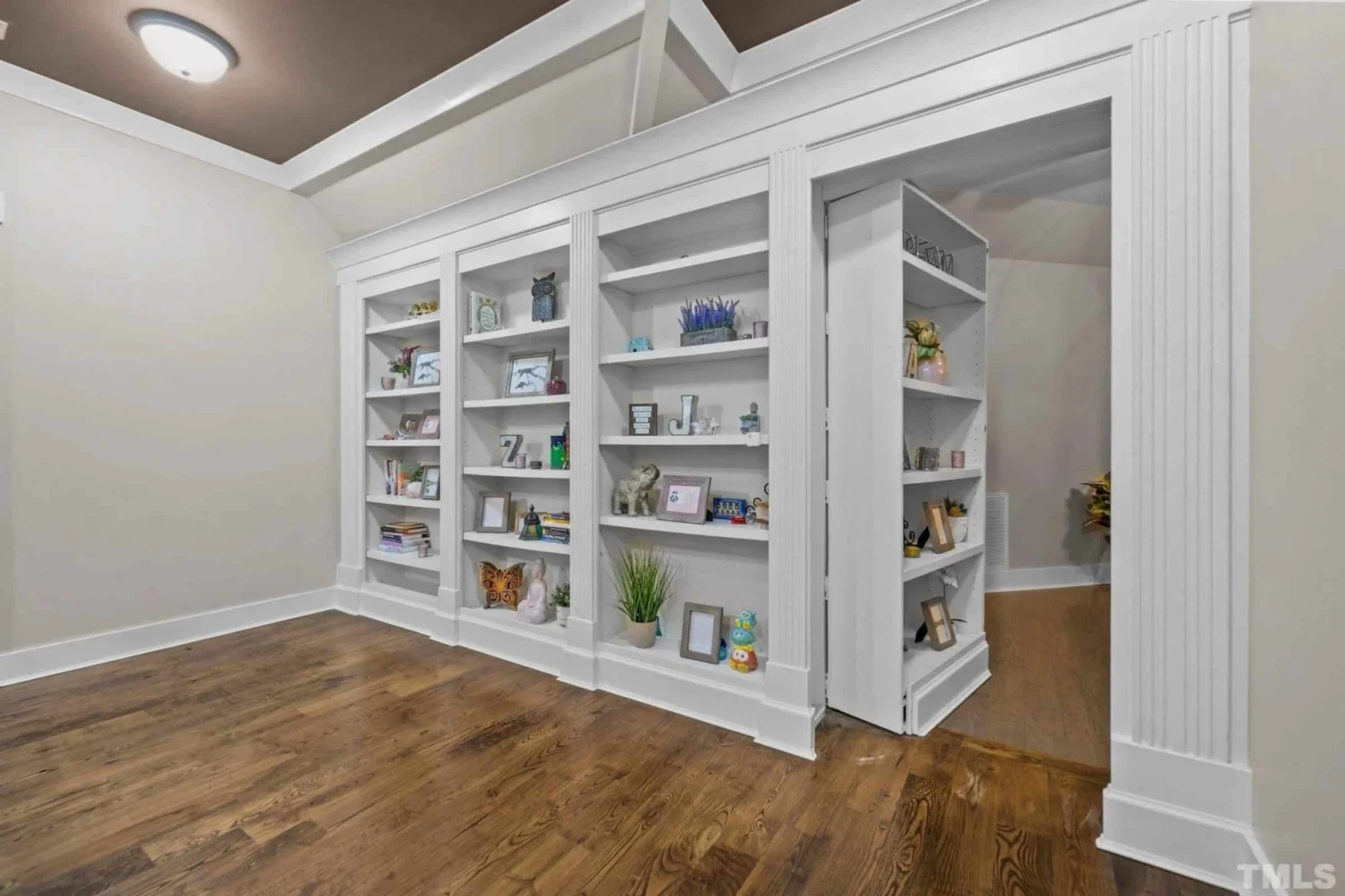 Stunning Craftsman house Design with 3 Floors and CAD Plan