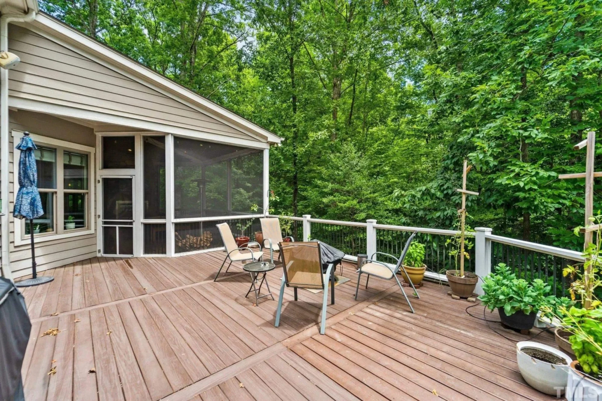 Stunning Craftsman house Design with 3 Floors and CAD Plan