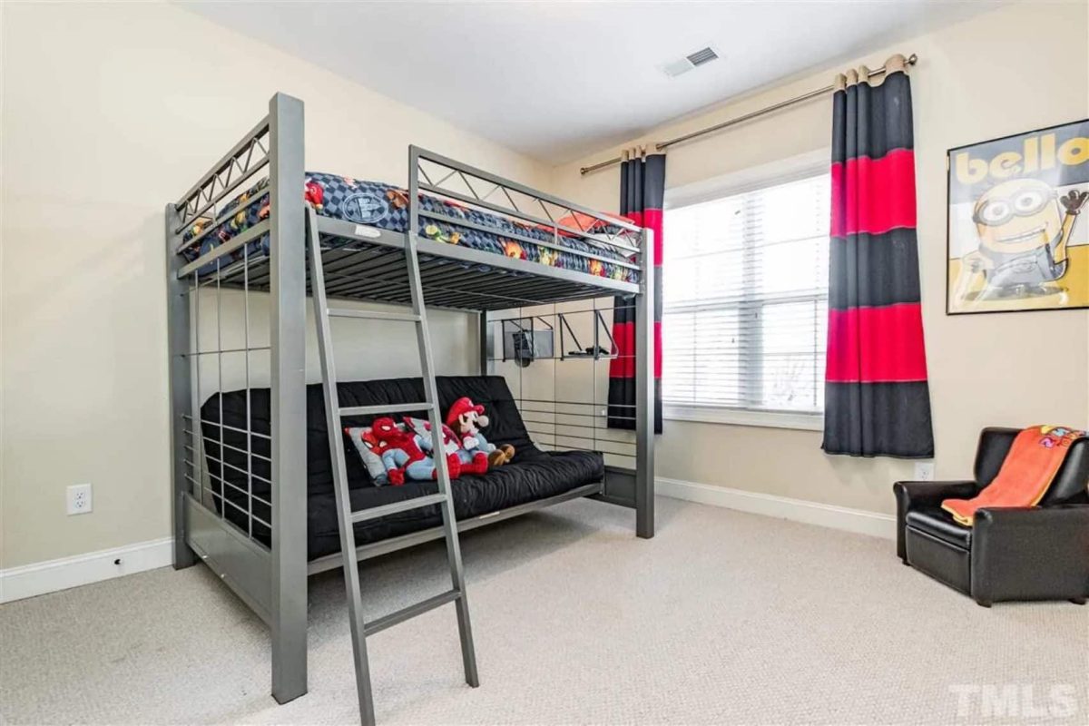 Modern house Floor Plan with CAD Designs & Blueprint Features