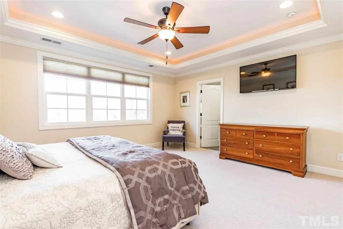 Modern house Floor Plan with CAD Designs & Blueprint Features