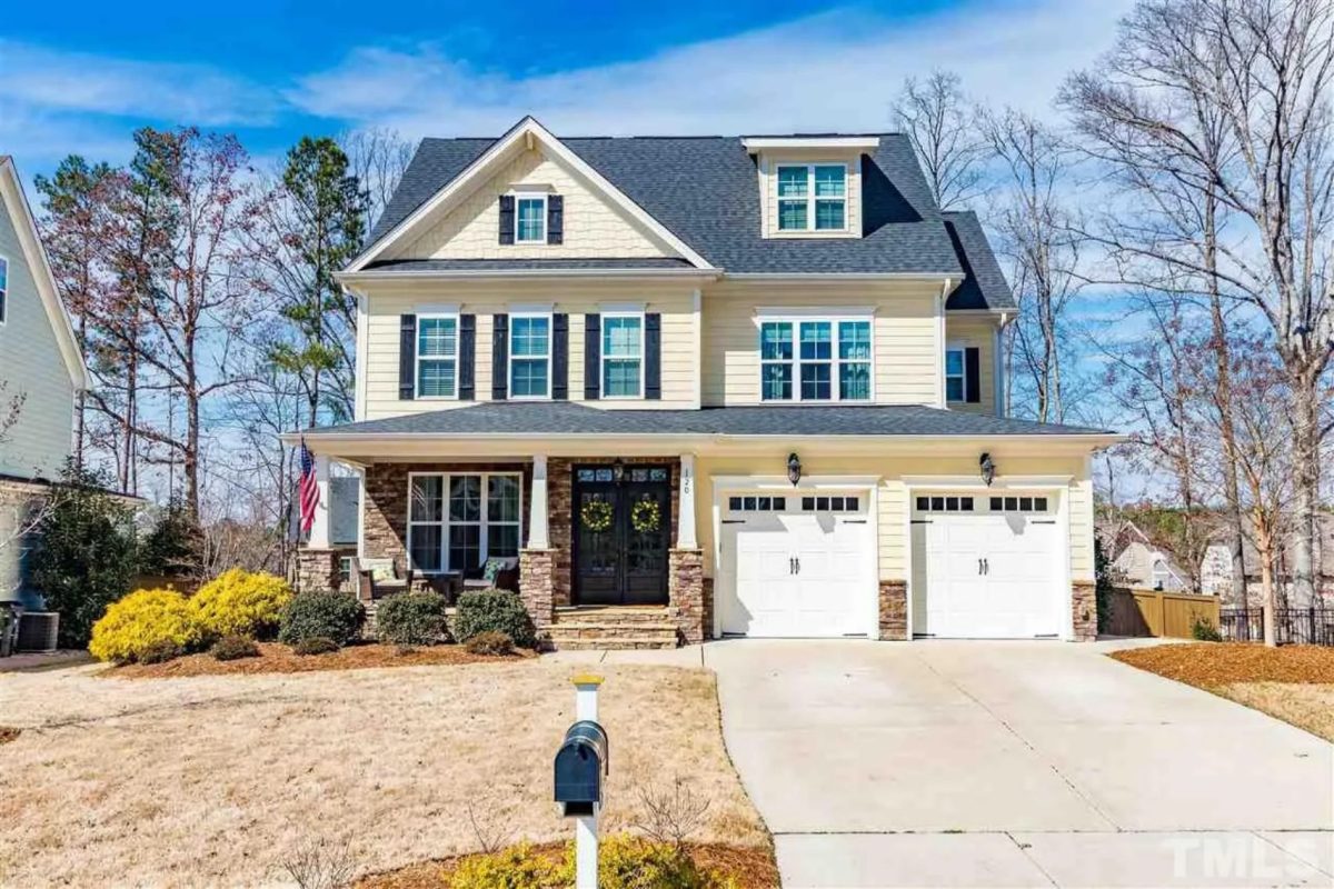 Modern house Floor Plan with CAD Designs & Blueprint Features