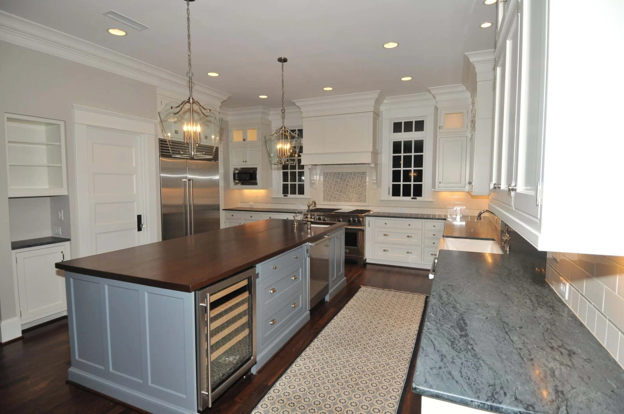 Luxury house Plan with 2-Story Designs and CAD Blueprints