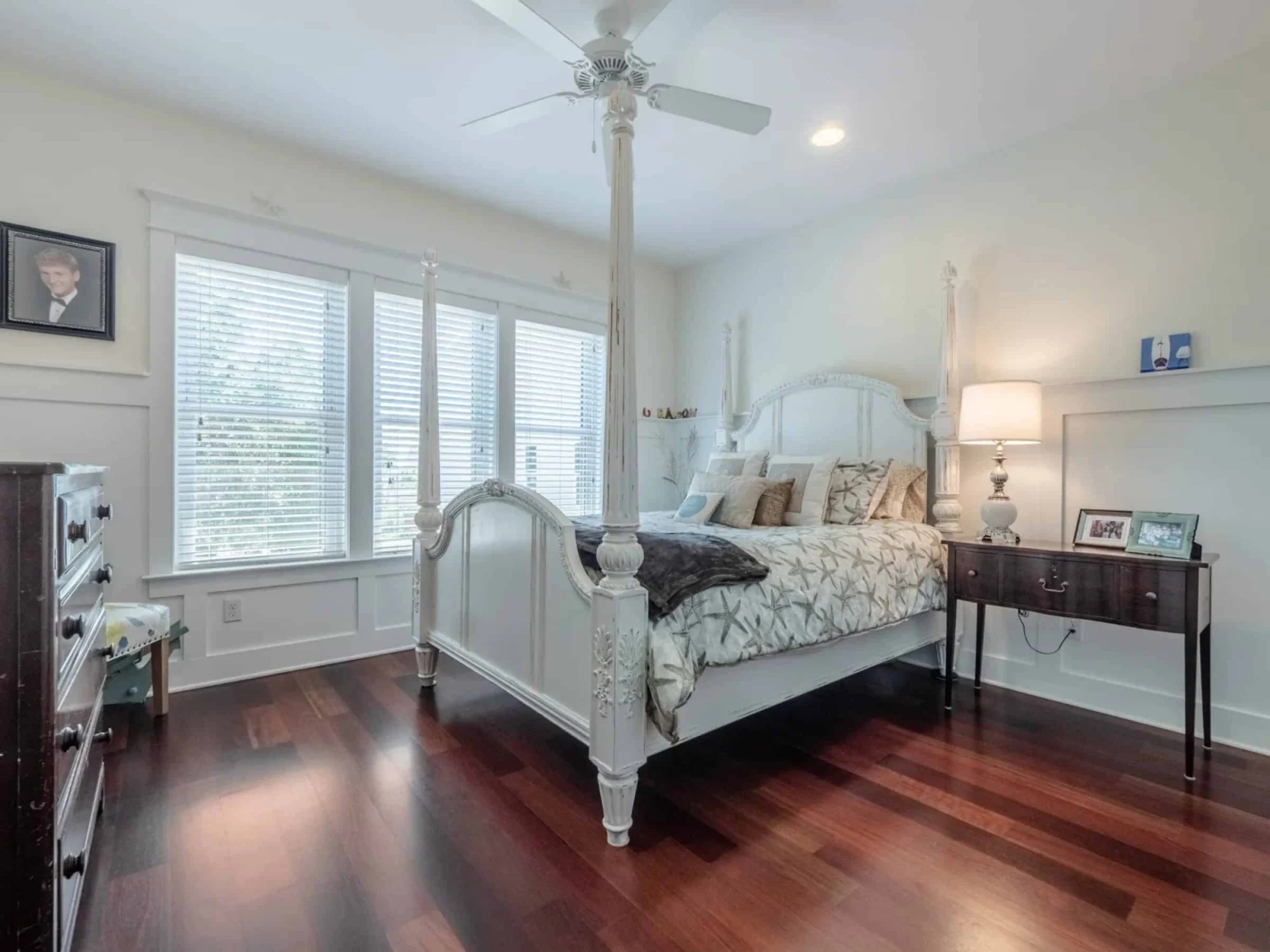 Floor Plan, CAD & Blueprint