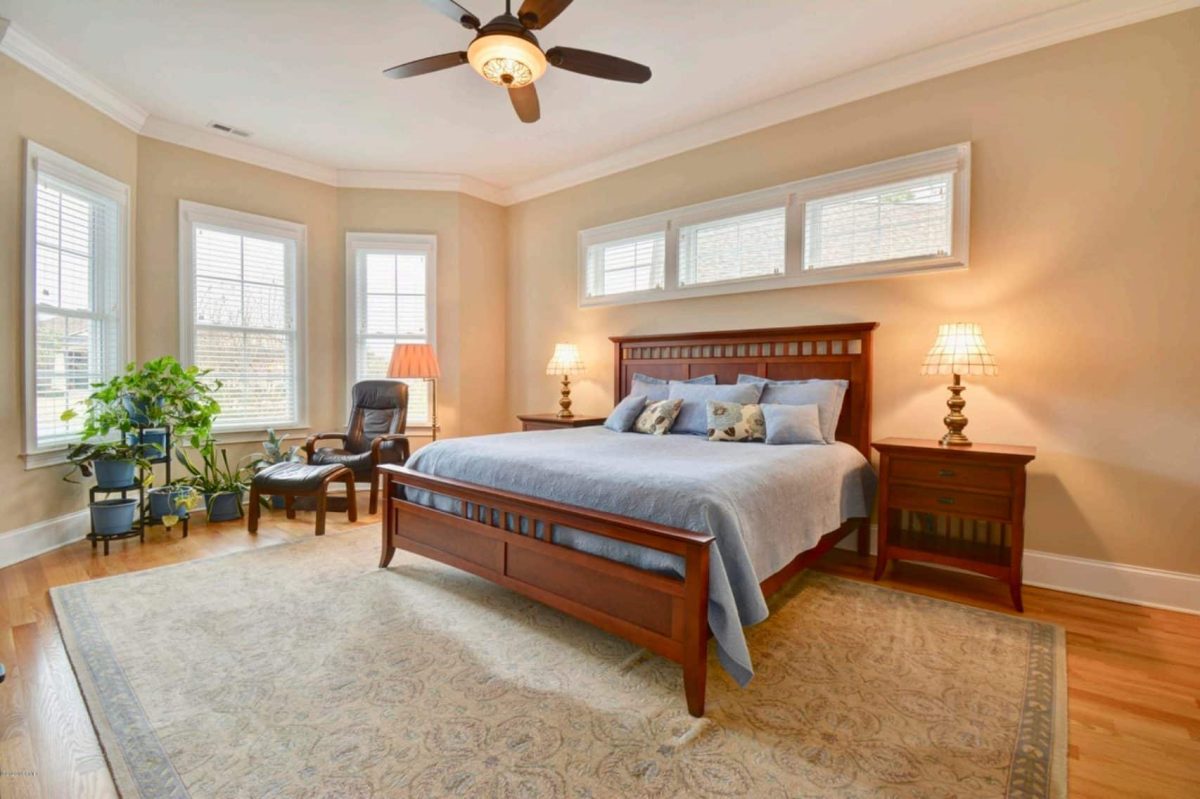 Spacious 1.5 Story house Plan with Blueprint and CAD Designs