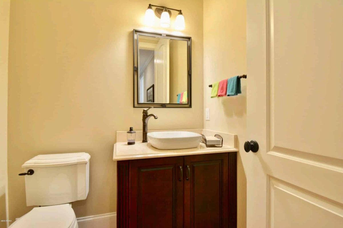 Spacious 1.5 Story house Plan with Blueprint and CAD Designs