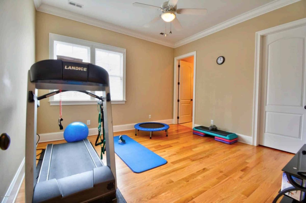 Spacious 1.5 Story house Plan with Blueprint and CAD Designs