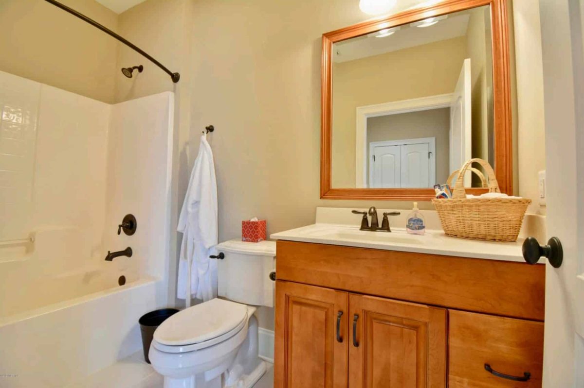 Spacious 1.5 Story house Plan with Blueprint and CAD Designs